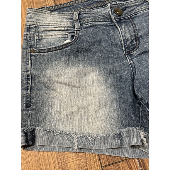 VINTAGE Y2K Lei Ashley Lowrise Micro Denim Jean Shorts Size 9 Distressed Cut Off - Picture 2 of 6